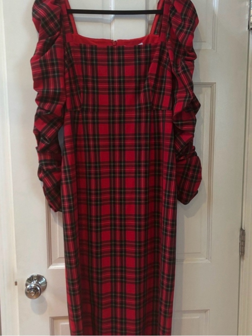 ANTONIO MELANI Red Plaid Square-Neck Midi Dress with Ruched Sleeves - Picture 4 of 5